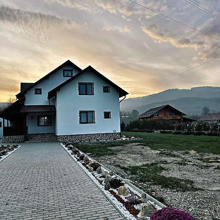 Casa Din Podirei Villa Capu Cîmpului Kültér fotó