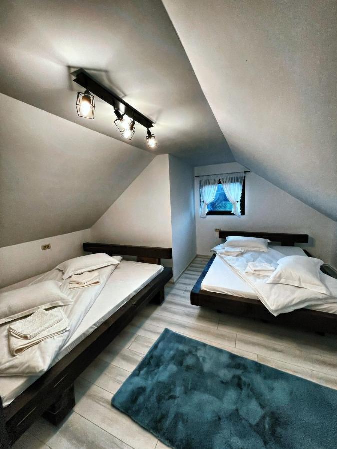 Casa Din Podirei Villa Capu Cîmpului Kültér fotó