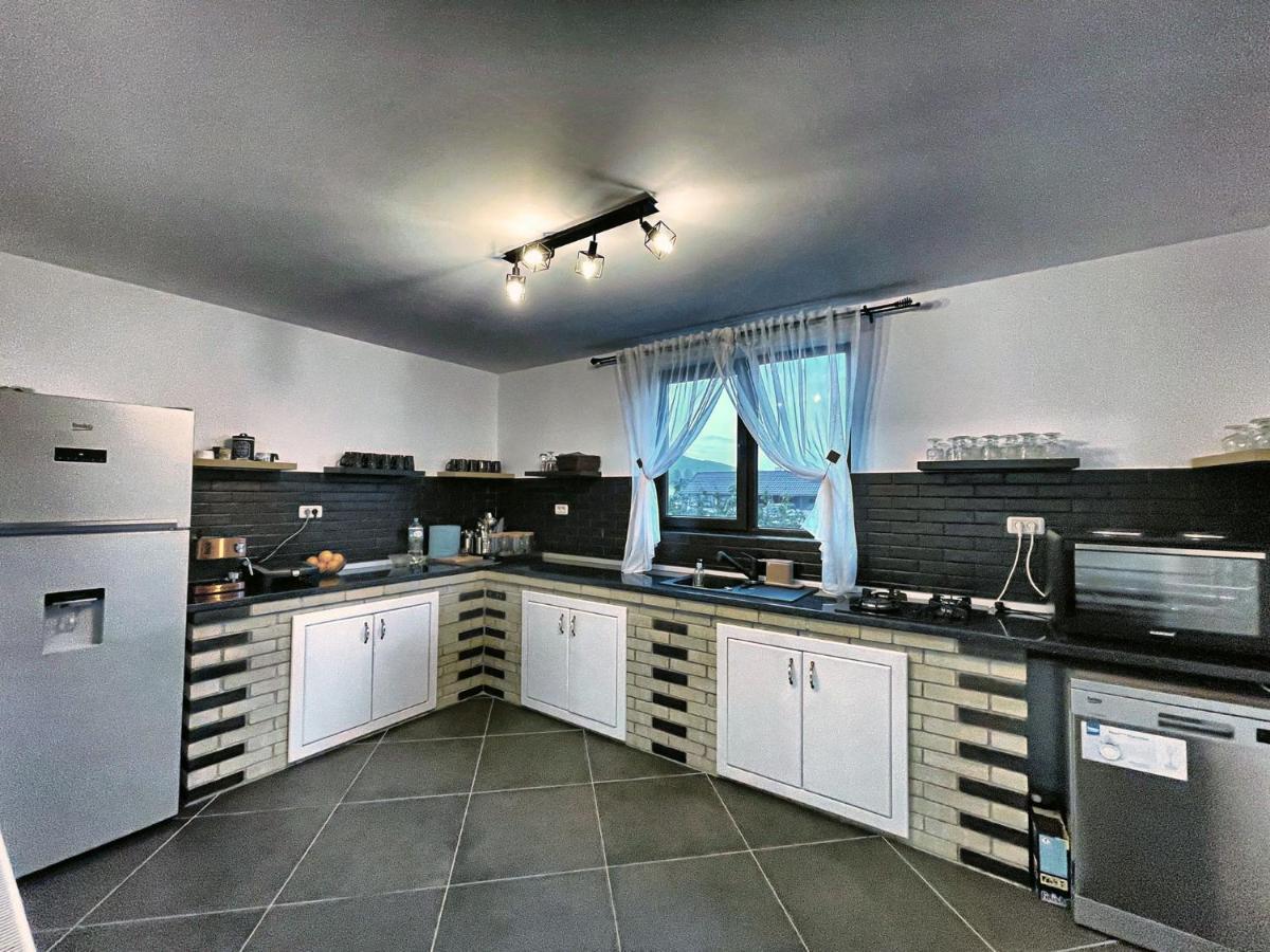 Casa Din Podirei Villa Capu Cîmpului Kültér fotó