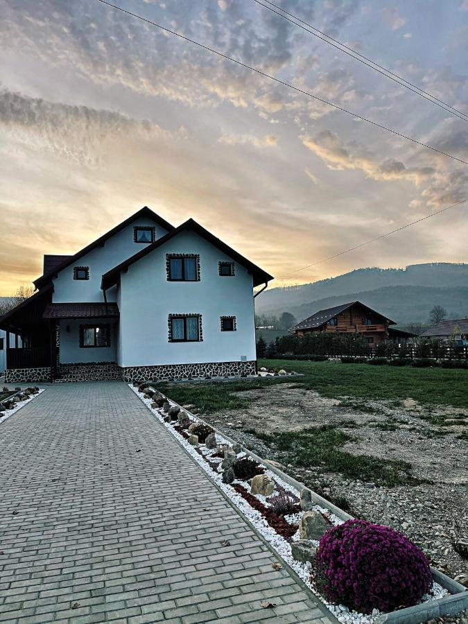 Casa Din Podirei Villa Capu Cîmpului Kültér fotó